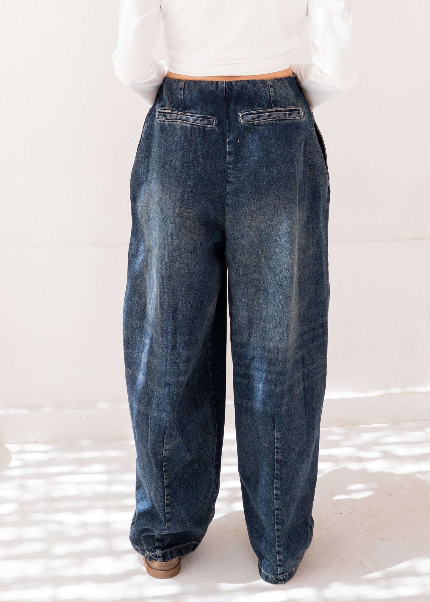 barrel jeans