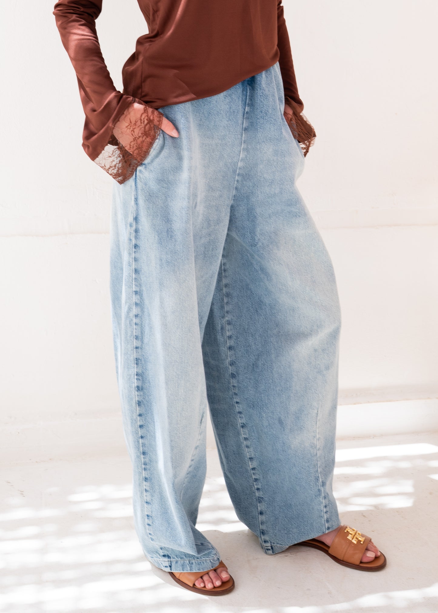 barrel jeans