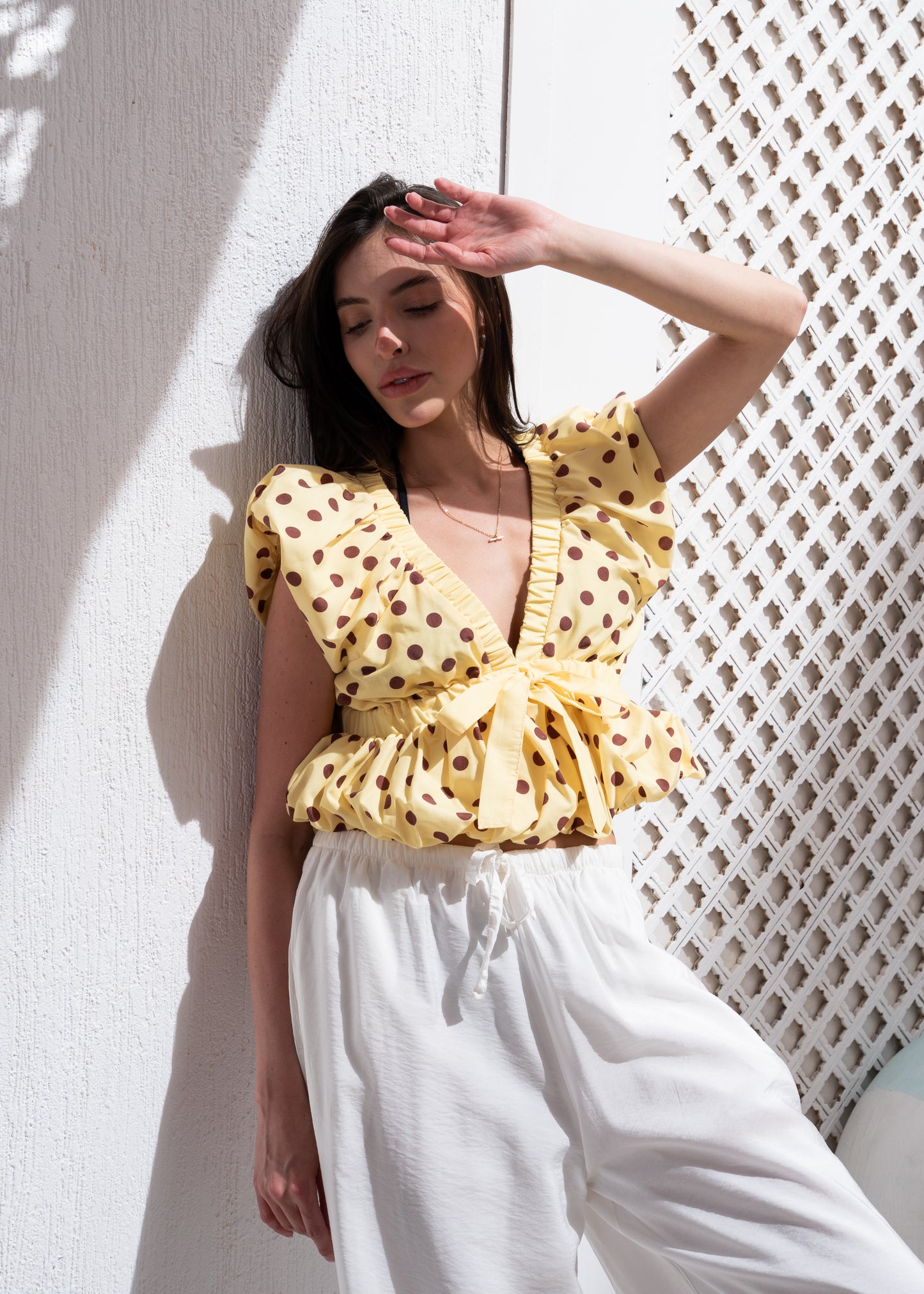 cropped Polka dots blouse